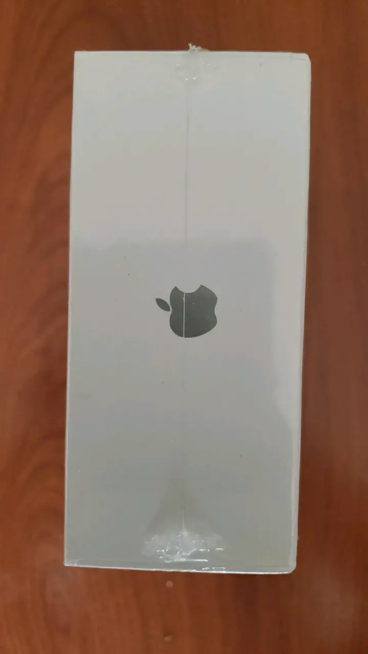 Apple AirPods Pro 2da Generación con MagSafe - 3