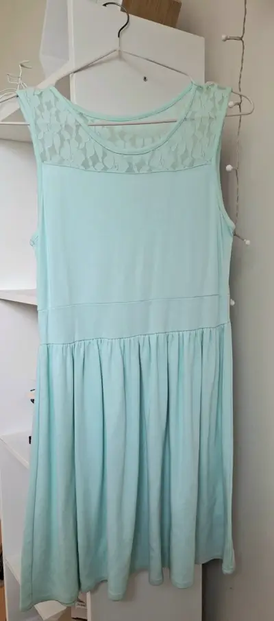 Vestido verde menta con encaje para niña Zara Kids - miniatura 1