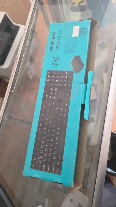 Teclado y Mouse Inalámbricos Negros - miniatura 6