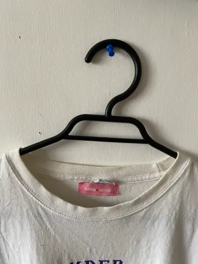 Polera blanca con diseño Sanrio talla L - miniatura 3