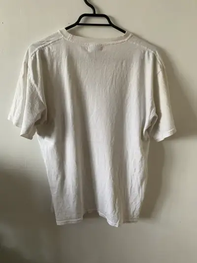 Polera blanca con diseño Sanrio talla L - miniatura 6