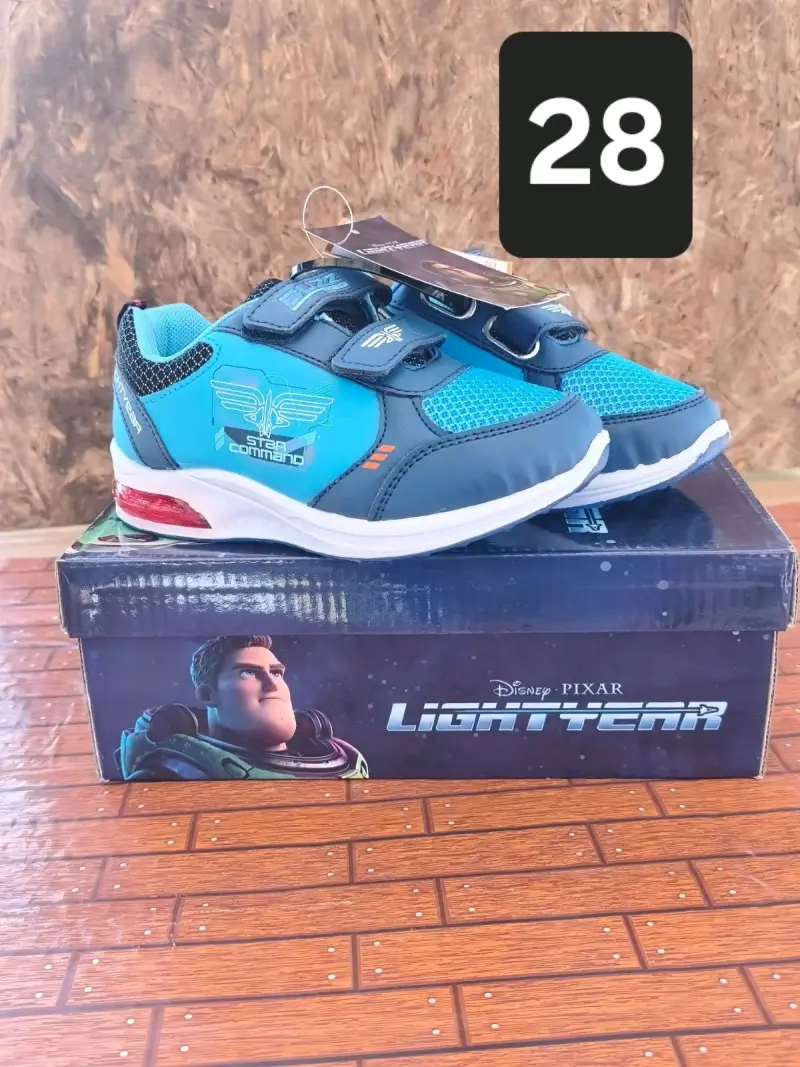 Zapatillas infantiles Disney Pixar Lightyear y Marvel Spiderman - 1