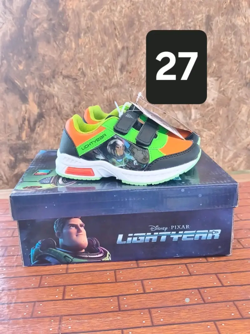 Zapatillas infantiles Disney Pixar Lightyear y Marvel Spiderman - 3