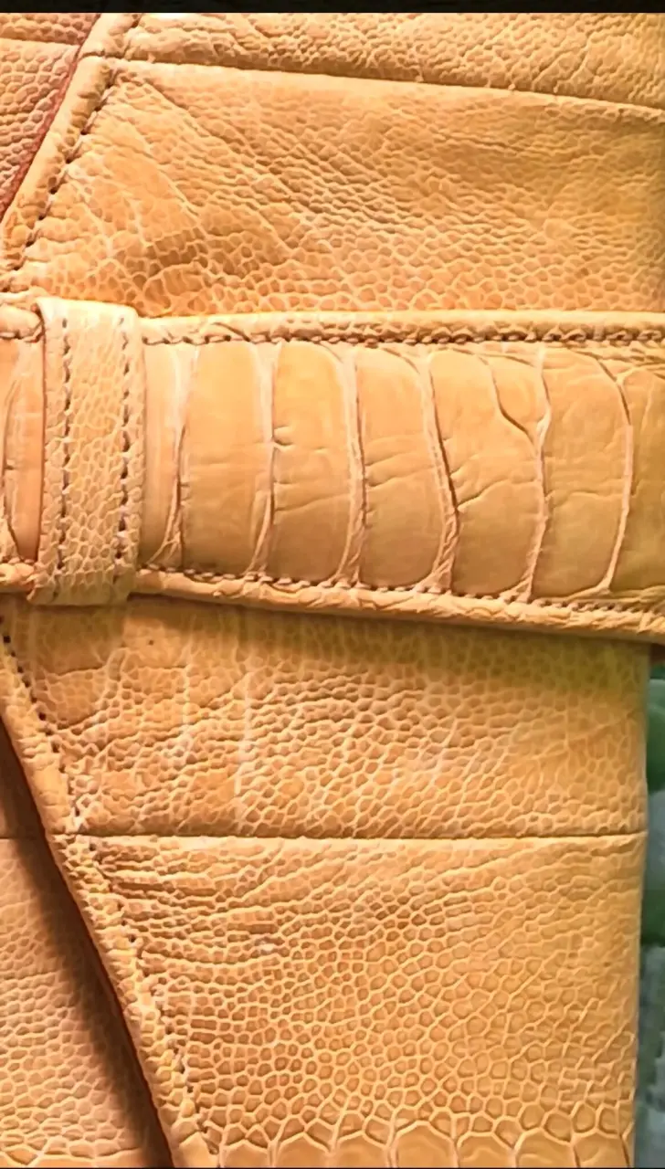 Cartera de cuero beige Corbeau elegante - 4