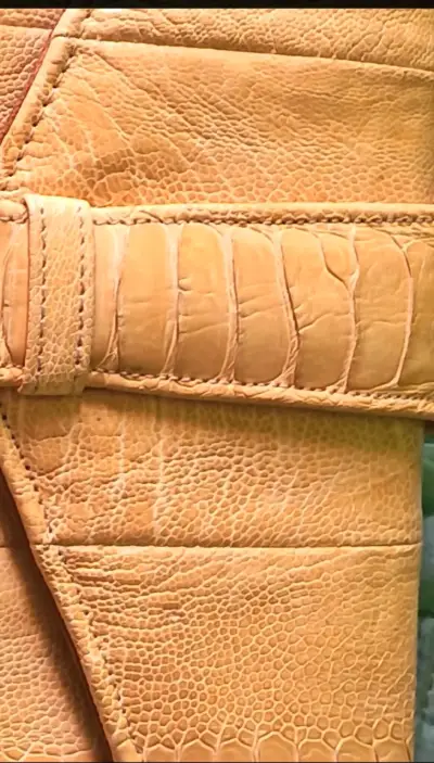 Cartera de cuero beige Corbeau elegante - miniatura 4