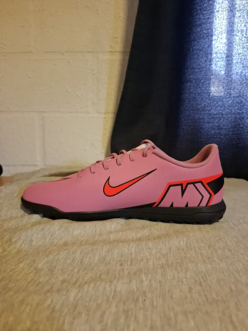 Zapatillas de fútbol Nike Mercurial Vapor 13 Club TF rosas - 6