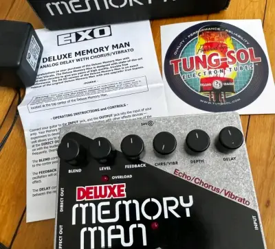 Pedal de Efectos EHX Deluxe Memory Man - miniatura 1