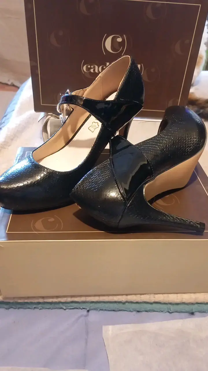 Zapatos de Tacón Negro Cacharel Elegantes - 4