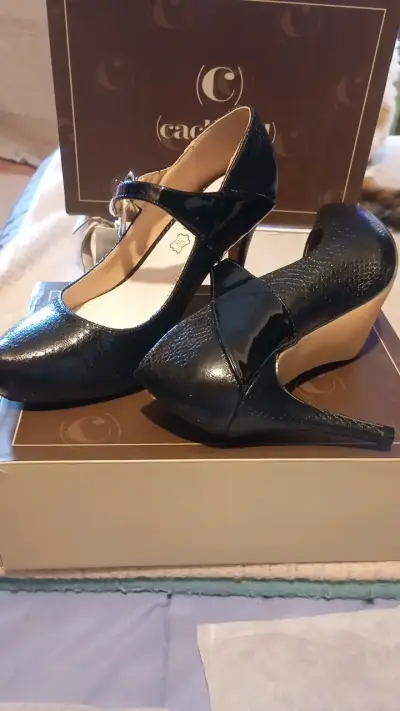 Zapatos de Tacón Negro Cacharel Elegantes - miniatura 4