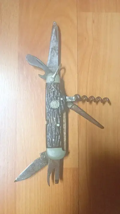 Navaja multiusos vintage con sacacorchos - miniatura 1