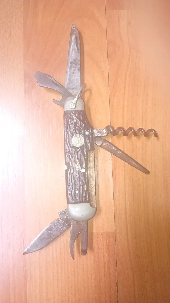 Navaja multiusos vintage con sacacorchos - 2