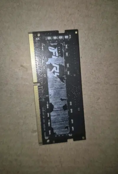 Memoria RAM Kingston Fury 16GB DDR4 - miniatura 3