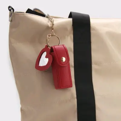 Estuche Rojo para Bálsamo Labial con Llavero - miniatura 2