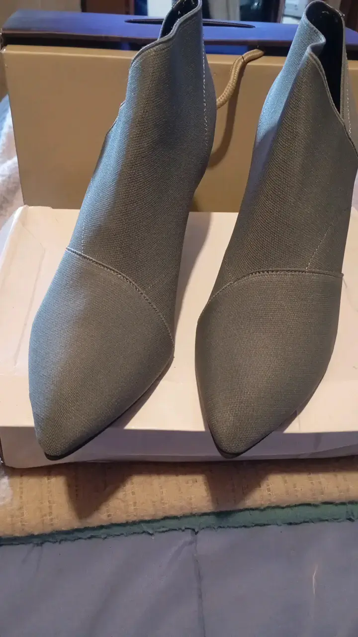 Botines de tacón gris elegantes para mujer - 4