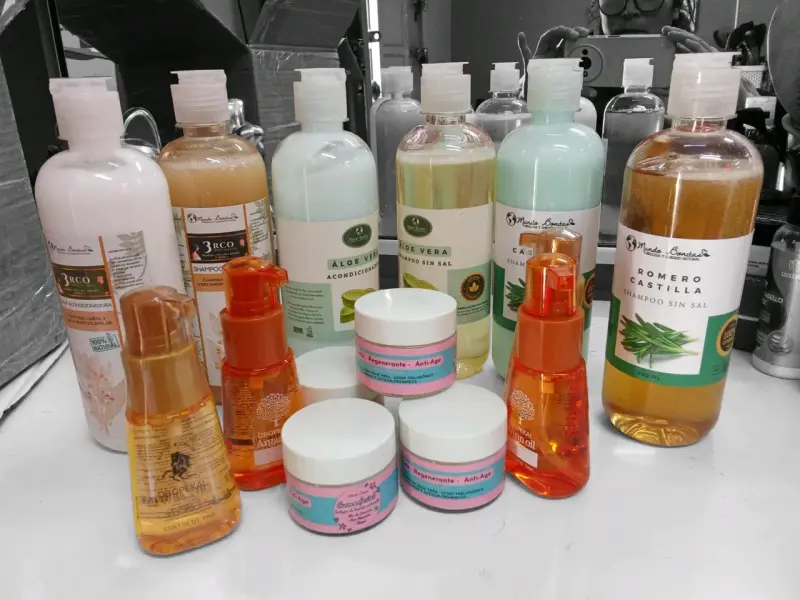 Set de cuidado capilar y facial Mundo Botánico