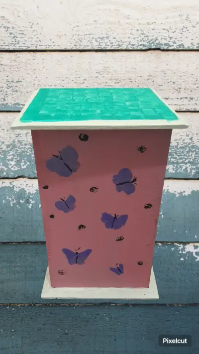 Caja para toallas higienicas de mariposas - miniatura 2