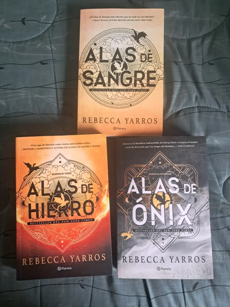 Trilogía Alas de Sangre de Rebecca Yarros - 1