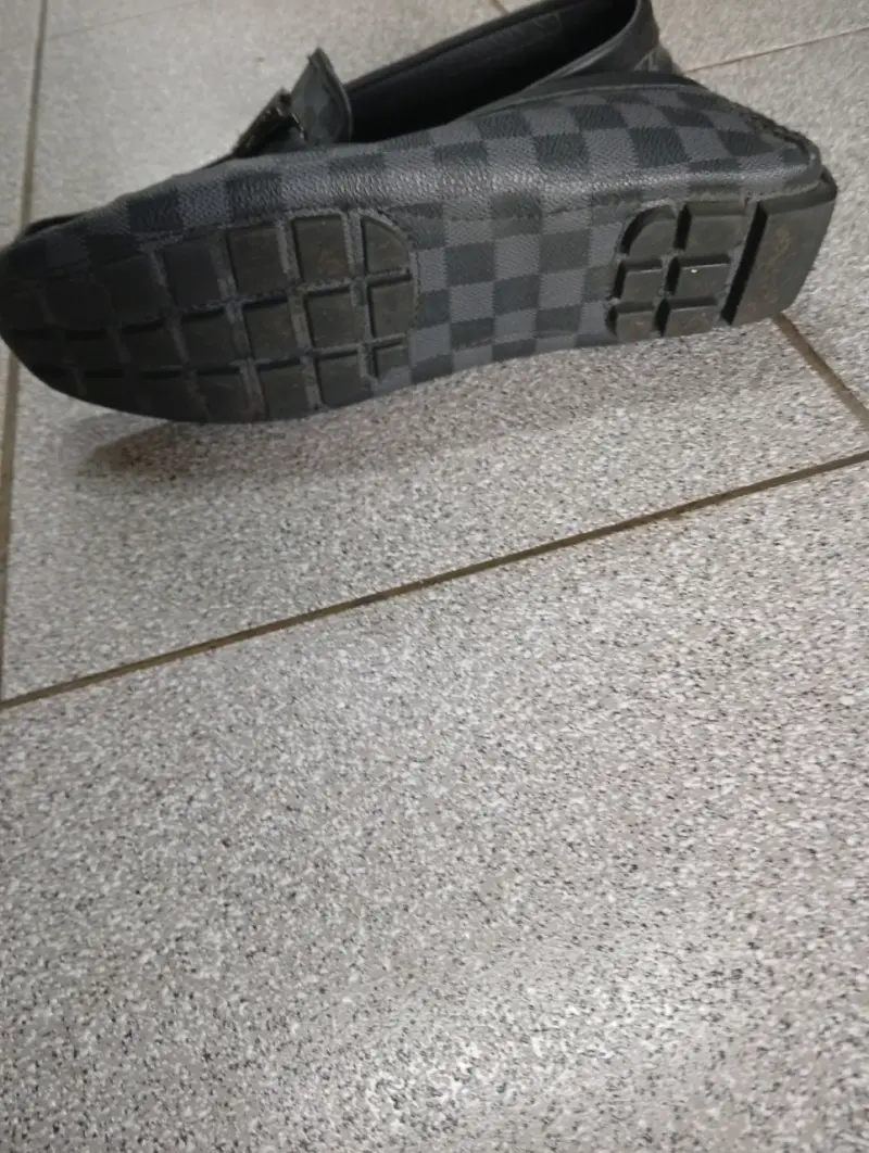 Mocasines de cuero Louis Vuitton negros - 3