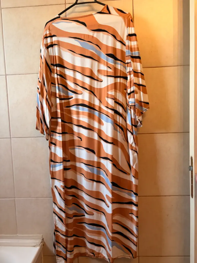 Kimono largo con estampado animal print - 2