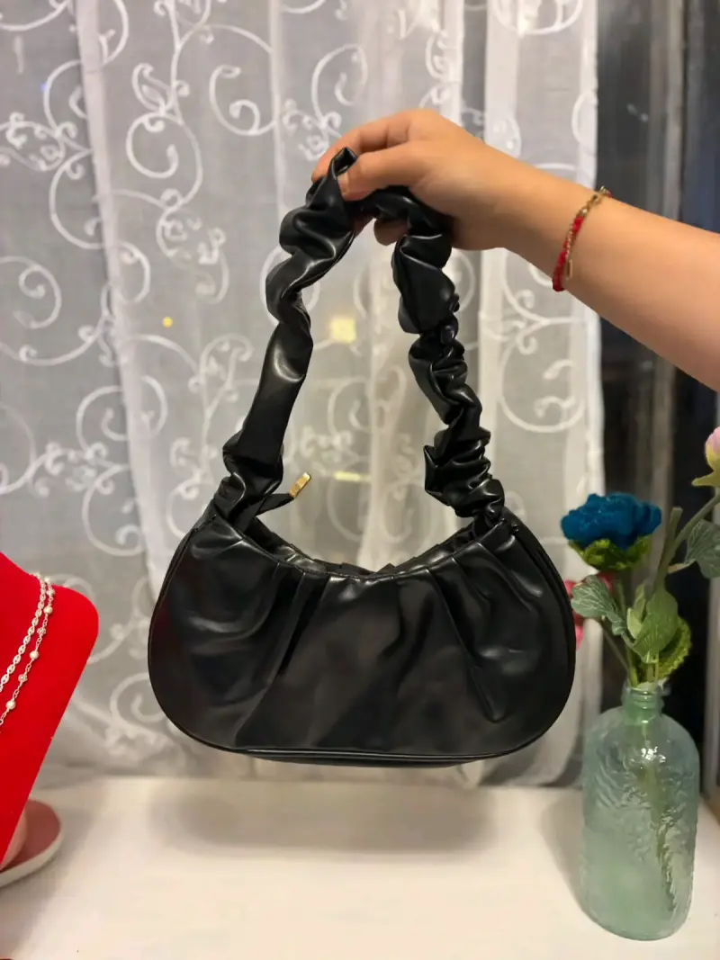 Cartera de mano cuero - 1