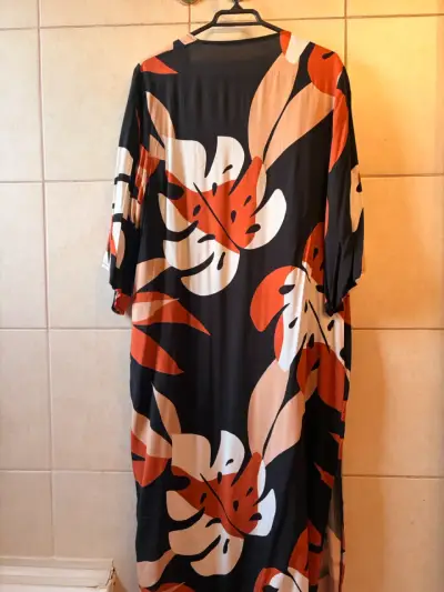 Kimono largo con estampado floral - miniatura 2