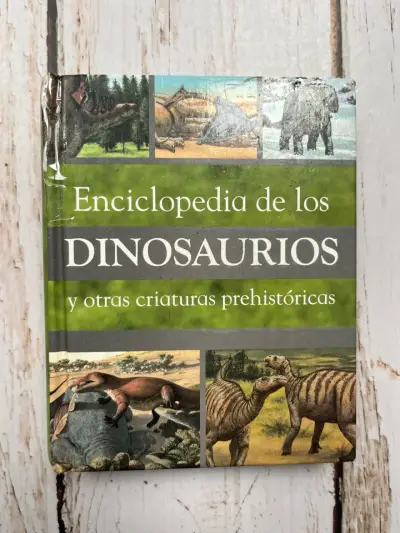 Enciclopedia de los Dinosaurios y Criaturas Prehis - miniatura 1