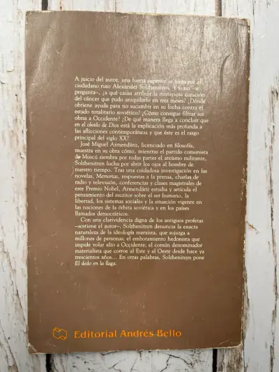 Libro 'Solzhenitsyn: El Dedo en la Llaga' de Jose - miniatura 2