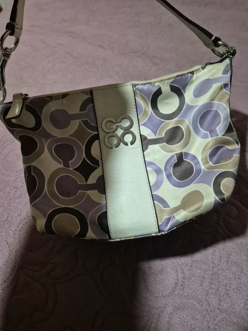 Cartera de mano Coach con diseño geométrico - 3