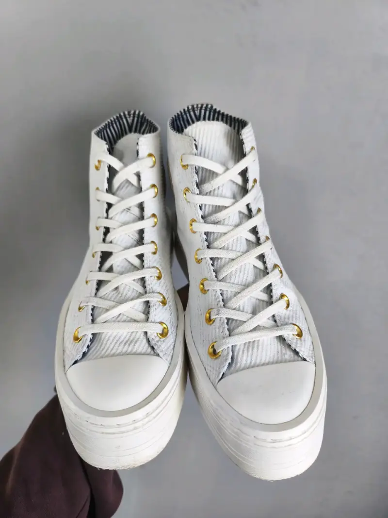Zapatillas blancas de lona Converse All Star - 2