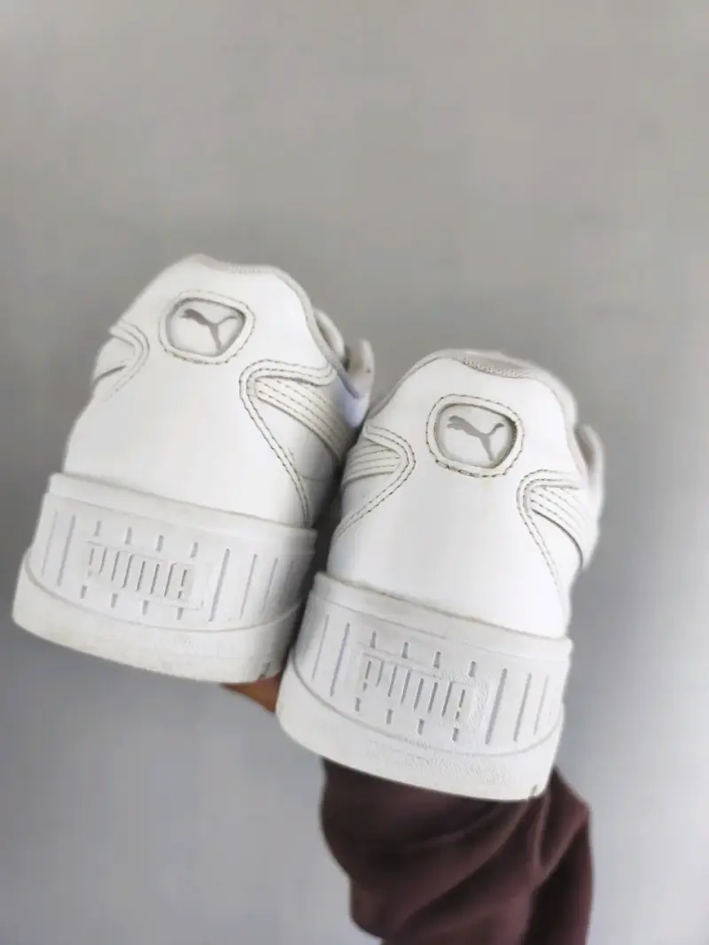 Zapatillas blancas Puma de cuero para mujer - 3