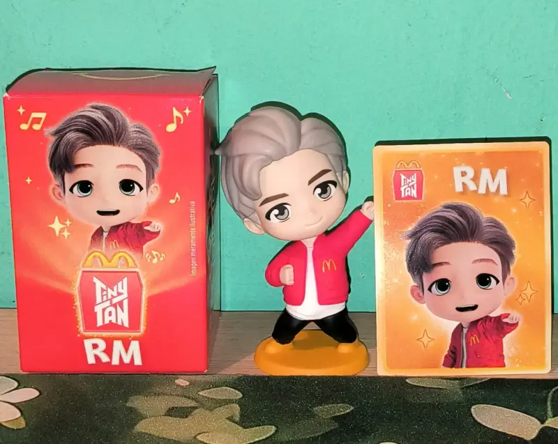 Figura coleccionable TinyTAN RM McDonald's - 1