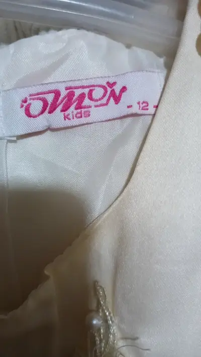 Vestido de fiesta para niña con encaje y tul - miniatura 2