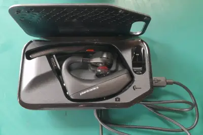 Auricular Bluetooth Plantronics Voyager 5200 UC - miniatura 2