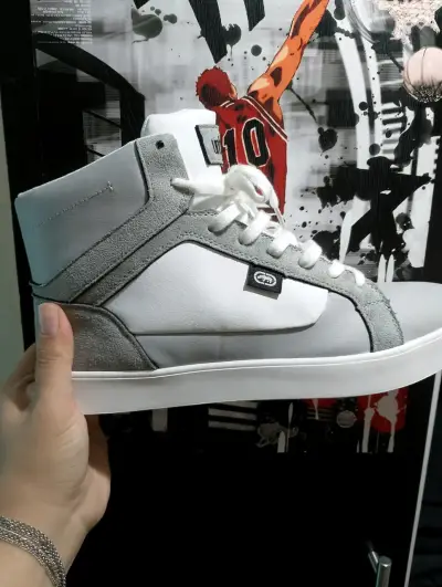 Zapatillas altas Ecko Unltd grises y blancas - miniatura 1