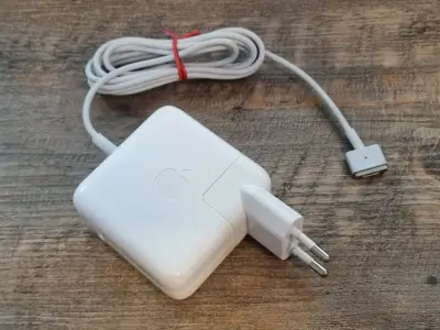 Cargador Apple MagSafe 2 45W original para MacBook - miniatura 2