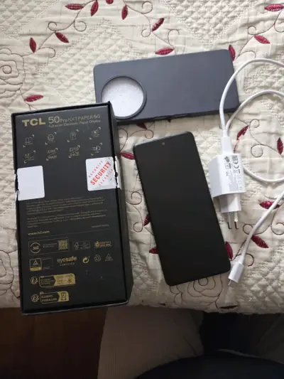 Smartphone TCL 50 Pro NXT Paper 5G con cargador - miniatura 2