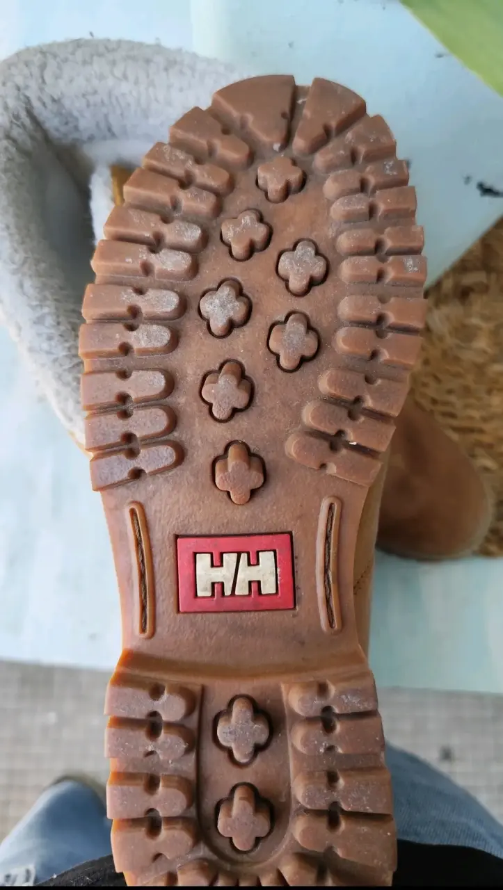 Botas de cuero Helly Hansen con forro interior - 2