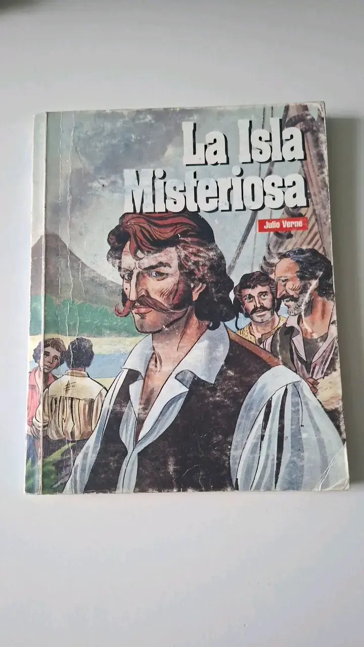 Libro 'La Isla Misteriosa' de Julio Verne - 1