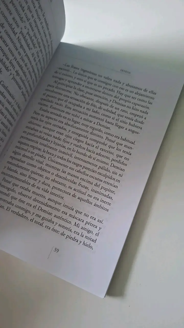 Libro 'Demian' de Hermann Hesse en buen estado - 2