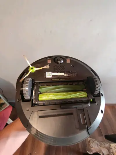 Aspiradora robot iRobot Roomba con base de carga - miniatura 4