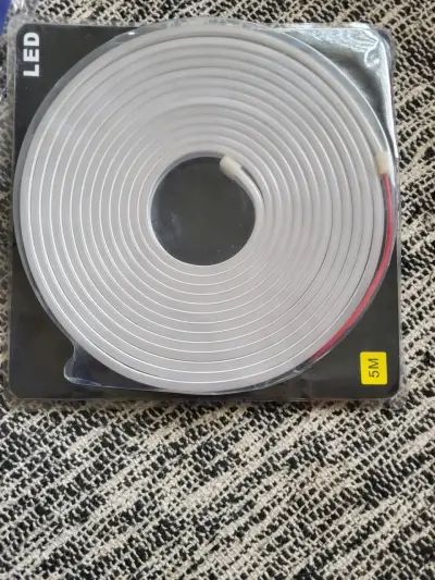 Pack Cintas LED de 5M más pasta de soldar - miniatura 2