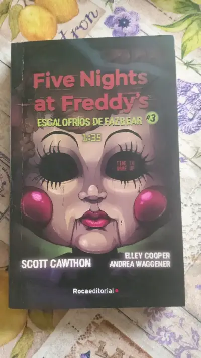 Five Nights at Freddy's Escalofríos de Fazbear #3 - miniatura 1