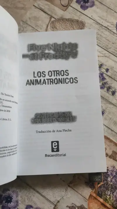 Five Nights at Freddy's: Los Otros Animatrónicos - miniatura 3
