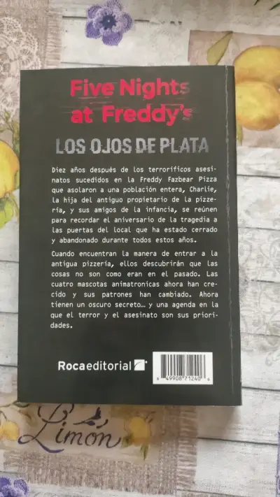 Libro Five Nights at Freddy's: Los Ojos de Plata - miniatura 2
