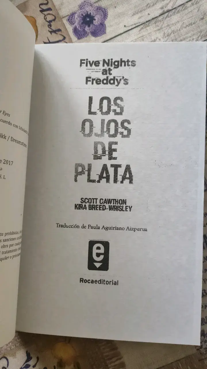 Libro Five Nights at Freddy's: Los Ojos de Plata - 3