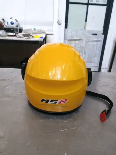 Cascos de motocicleta amarillos con visera HS2 - miniatura 6