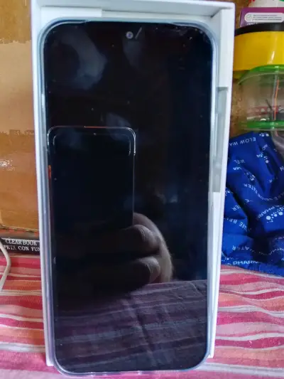 Smartphone Xiaomi Redmi 15C 5G 256GB Plata - miniatura 2