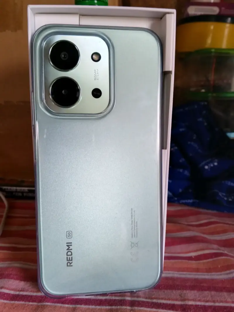 Smartphone Xiaomi Redmi 15C 5G 256GB Plata - 3