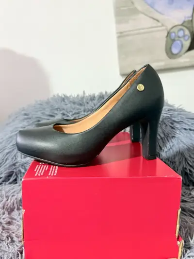 Zapatos de Tacón Negro Elegantes para Mujer - miniatura 2
