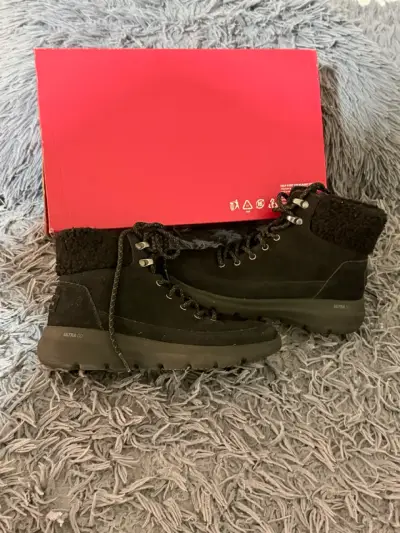 Botas negras de invierno con forro térmico - miniatura 1